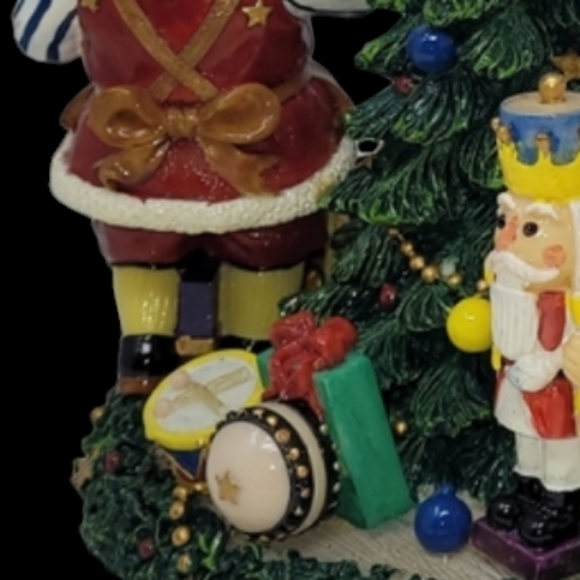 IN BOX- FITZ & FLOYD HOLIDAY MUSICAL TUNE